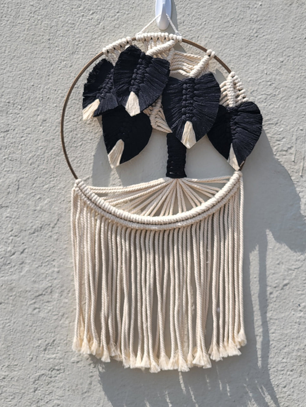 Angel Amber Black Tree Macrame